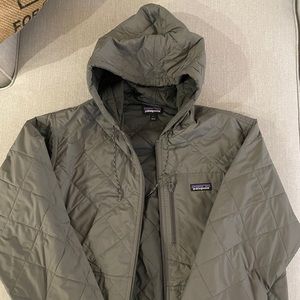 Patagonia Diamond Quilted Bomber Jacket (M Large)